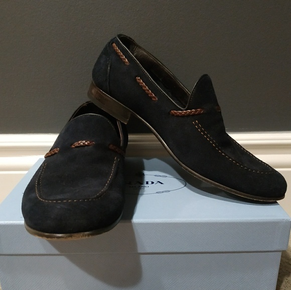 Gorgeous Men's Italian Suede Loafers - Picture 2 of 6